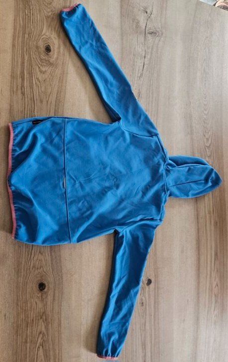 Jack Wolfskin Jacken & Mäntel: Jack Wolfskin Jacke 152 – Gebraucht aus Grossdietwil von GNOM313 2
