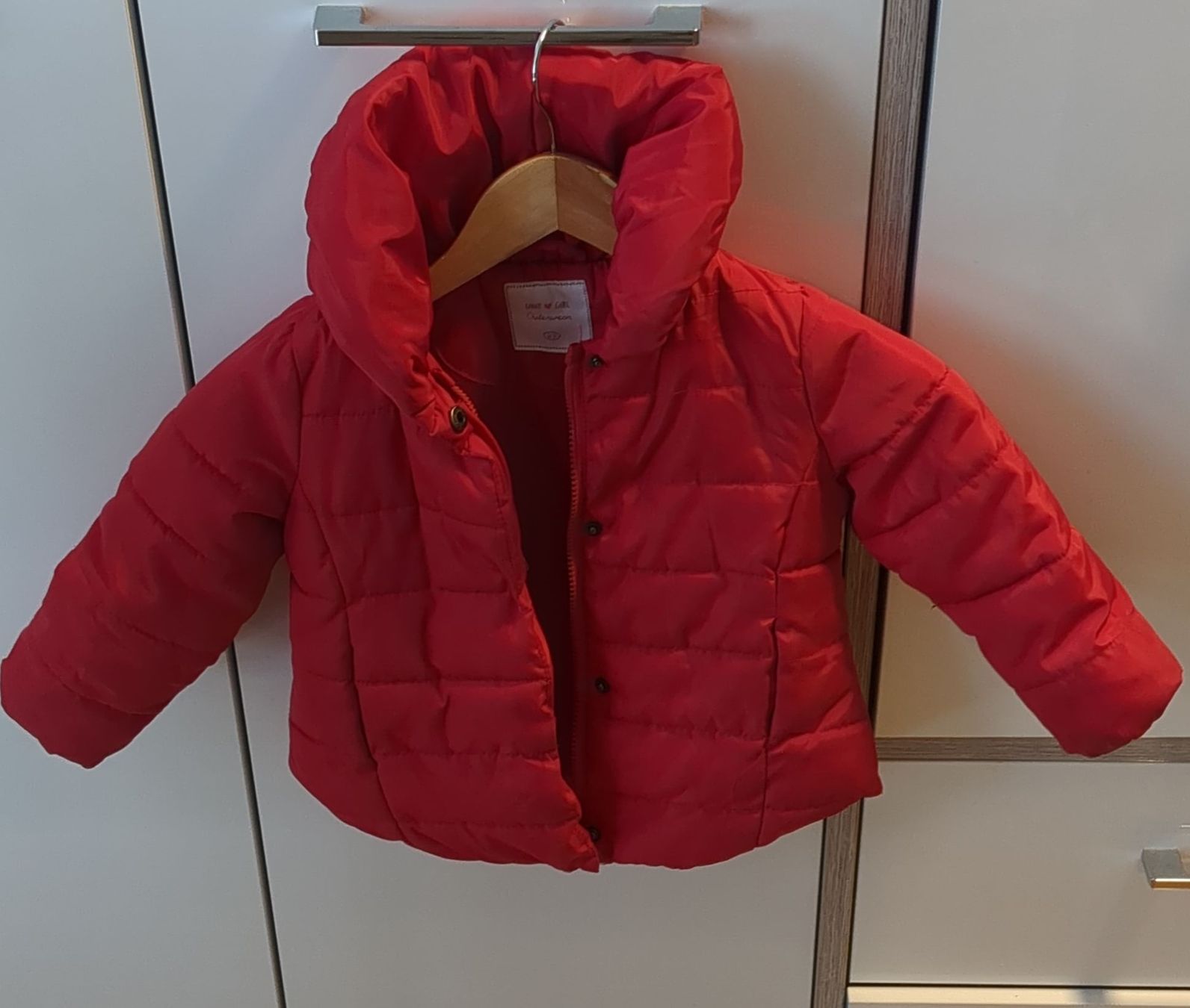Giacche & Cappotti: Kinder Steppjacke rot, gebraucht – Usato da St. Gallen venduto da dar_tgf5