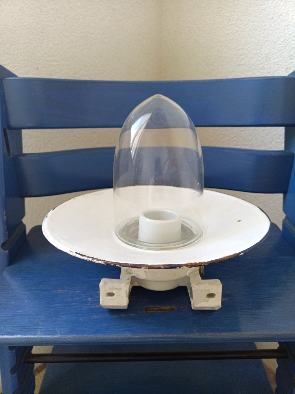Lampen: 2Stk.Stall Lampe email Antik – Gebraucht aus Lengnau BE von m500 2