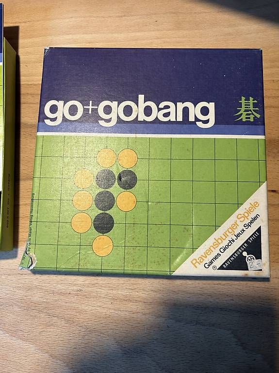 Jeux: go+gobang – D'occasion à Basel par sin_5npn