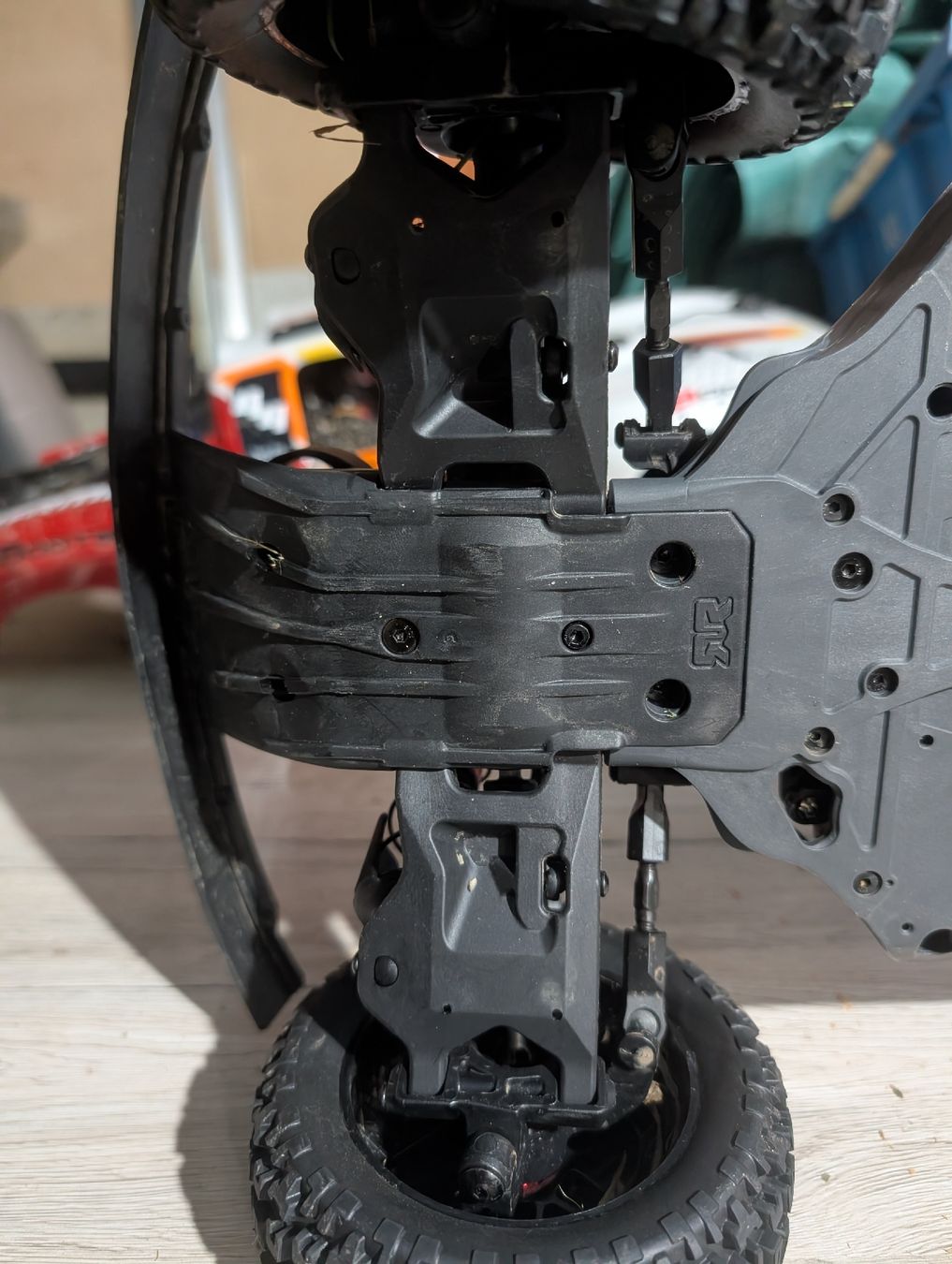 Arrma Modellismo RC: Arrma Mojave 1:8 mit 4S Akku – Usato da Sulzbach venduto da MercedesV8 4