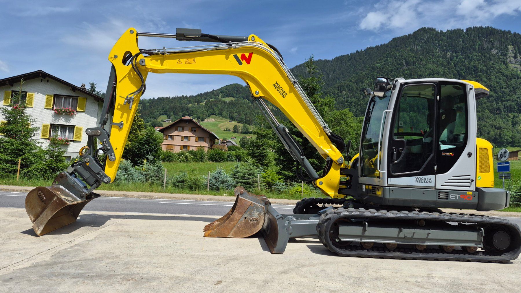 Wacker Neuson Escavatori: Bagger Raupenbagger Wacker Neuson ET90 Mit PowerTilt – Usato da Schüpfheim venduto da grischa01 7