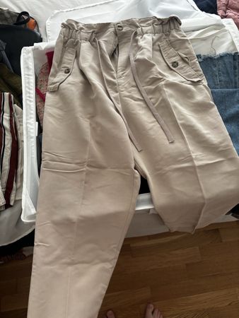 H&M Bundfaltenhose, beige, Grösse 42, Top Zustand