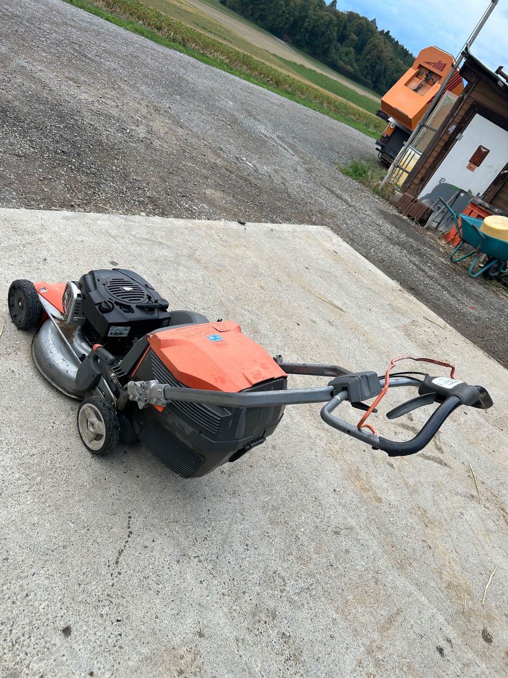 Husqvarna Tagliaerba: Rasenmäher Husqvarna – Usato da Trüllikon venduto da Agroott 1