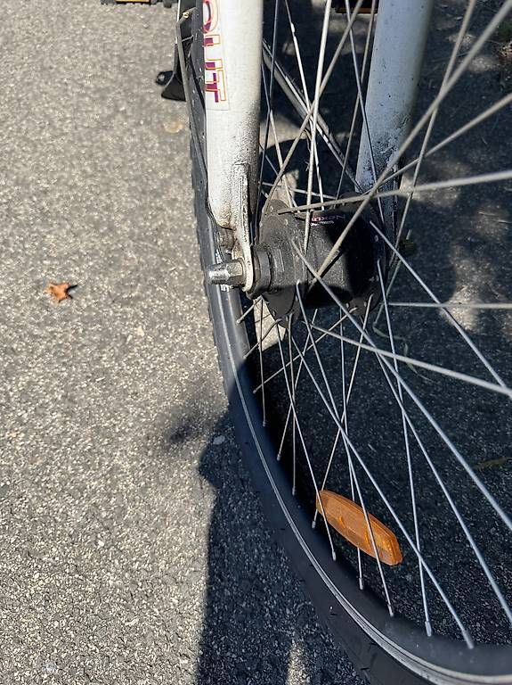Velos: Cross wave genesis -24 pounce – Gebraucht aus Nyon von royben 3