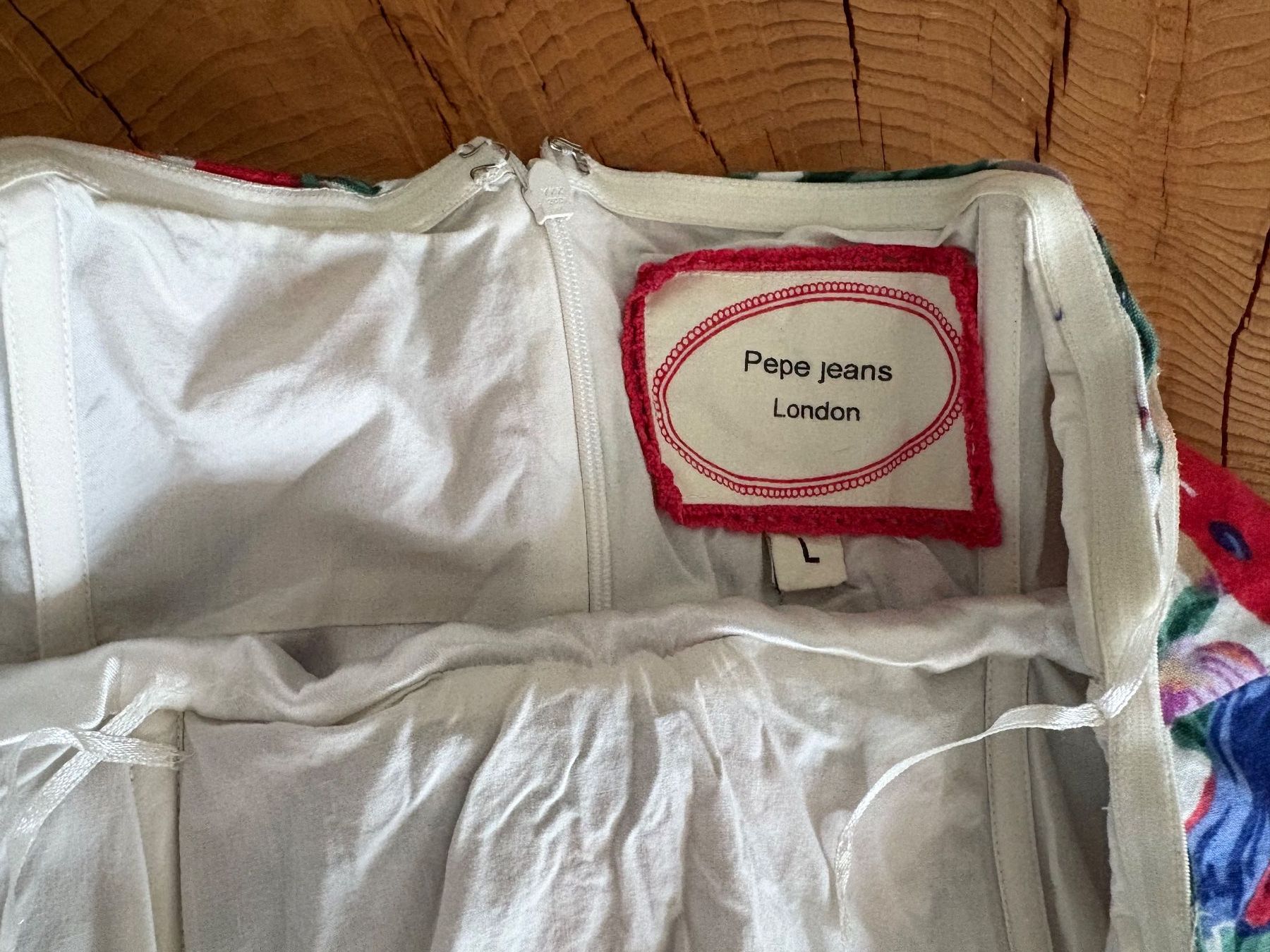 Pepe Jeans Kleider: Robe bustier fleurs PEPE JEANS | Bustierkleid Perlen Gr. L – Gebraucht aus Zürich von AnnaSa 5