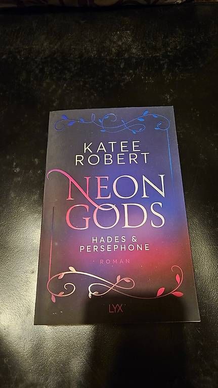 Livres: Neon Gods – D'occasion à Steffisburg par sch_ds9w