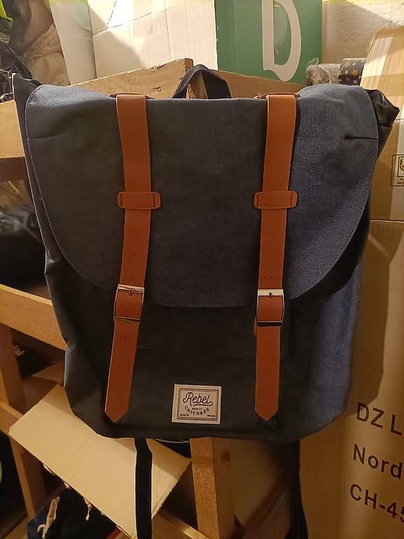 Zaini: Backpack (school or work) – Nuovo e nell'imballaggio originale da Basel venduto da sha_wj5p 2