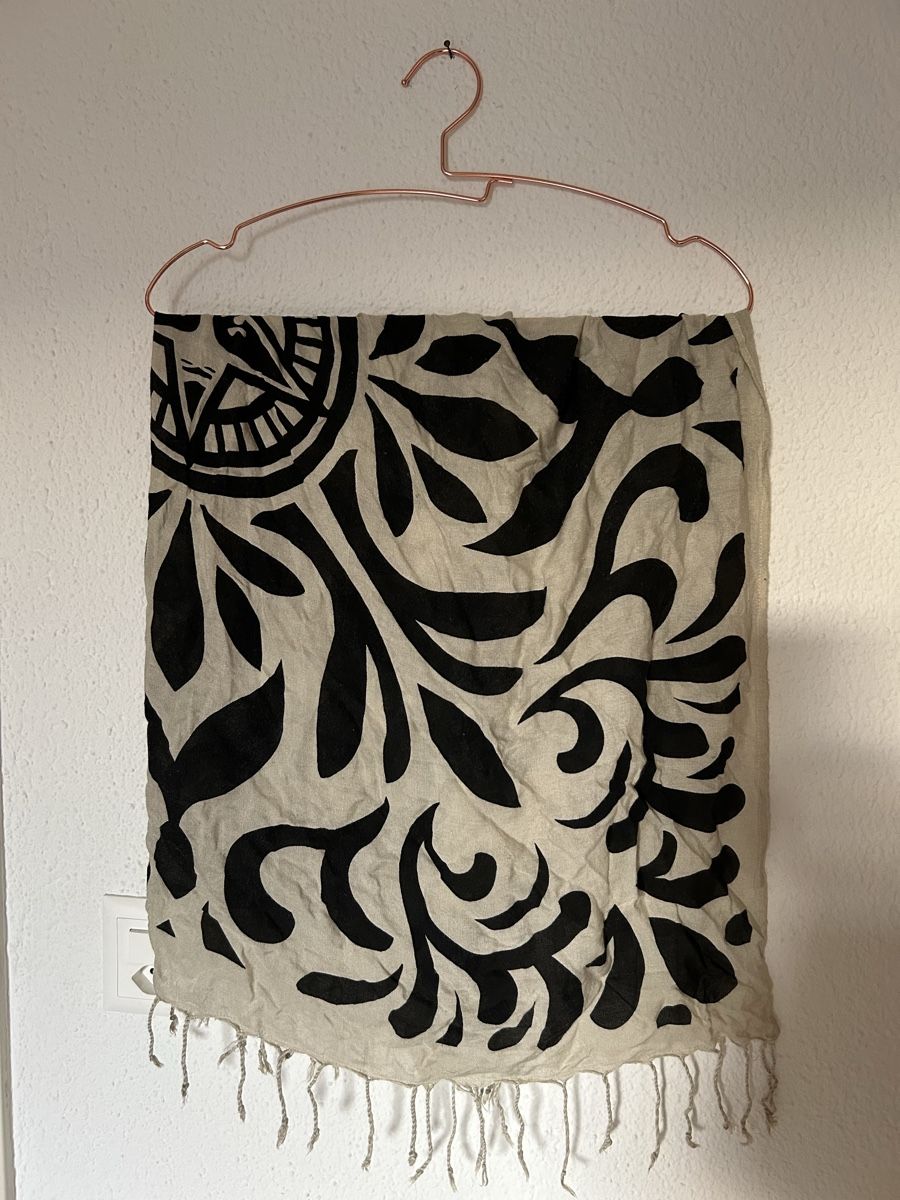 Foulards & écharpes: Obey Schal mit coolem Muster – Neuf (Voir description) à Stäfa par yumai1 1