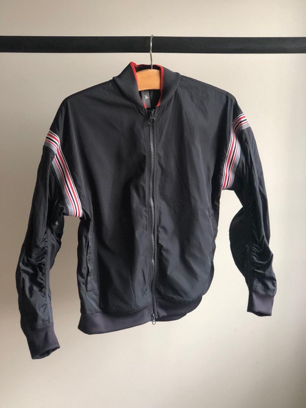 Stella McCartney Jacken: Stella McCartney Jacke – Gebraucht aus Unterägeri von Lerchemeerenge 1