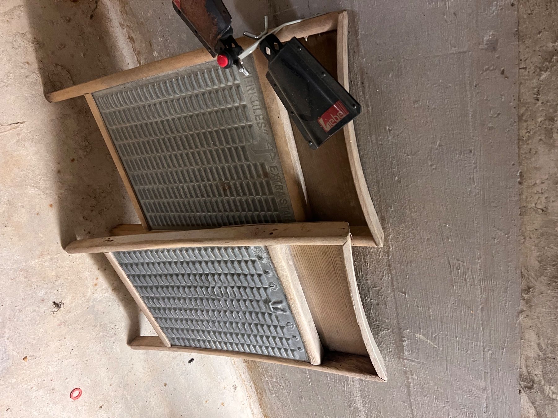 Alle Dekorationen: Antikes Waschbrett - 2Stk. – Gebraucht aus Wiesendangen von lau_qy7x 3