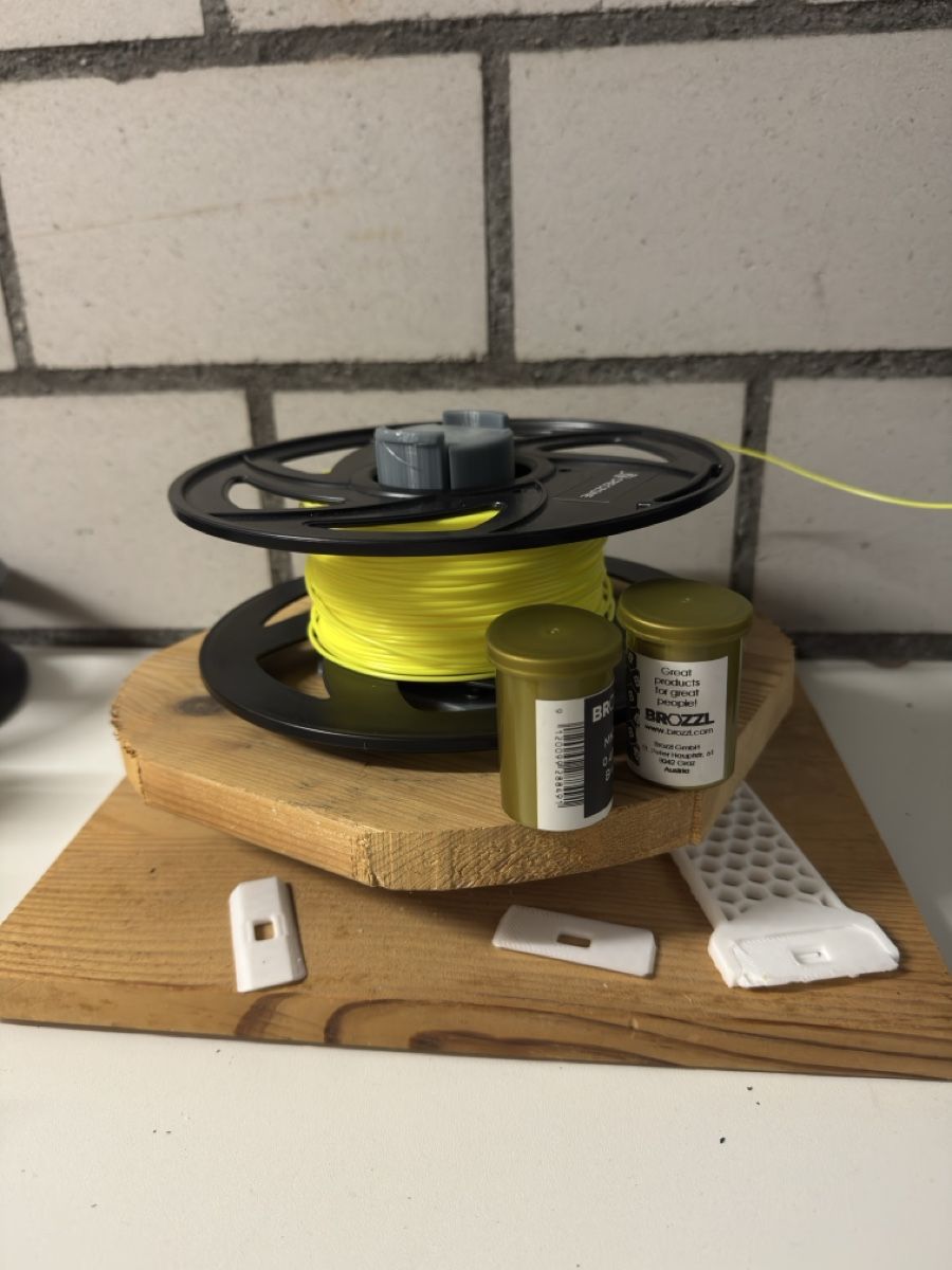 FlashForge Imprimante 3D: 3D Printer FlashForge Creator Pro mit Absaugung + Kamera – D'occasion à Rothrist par savic.stefan 2