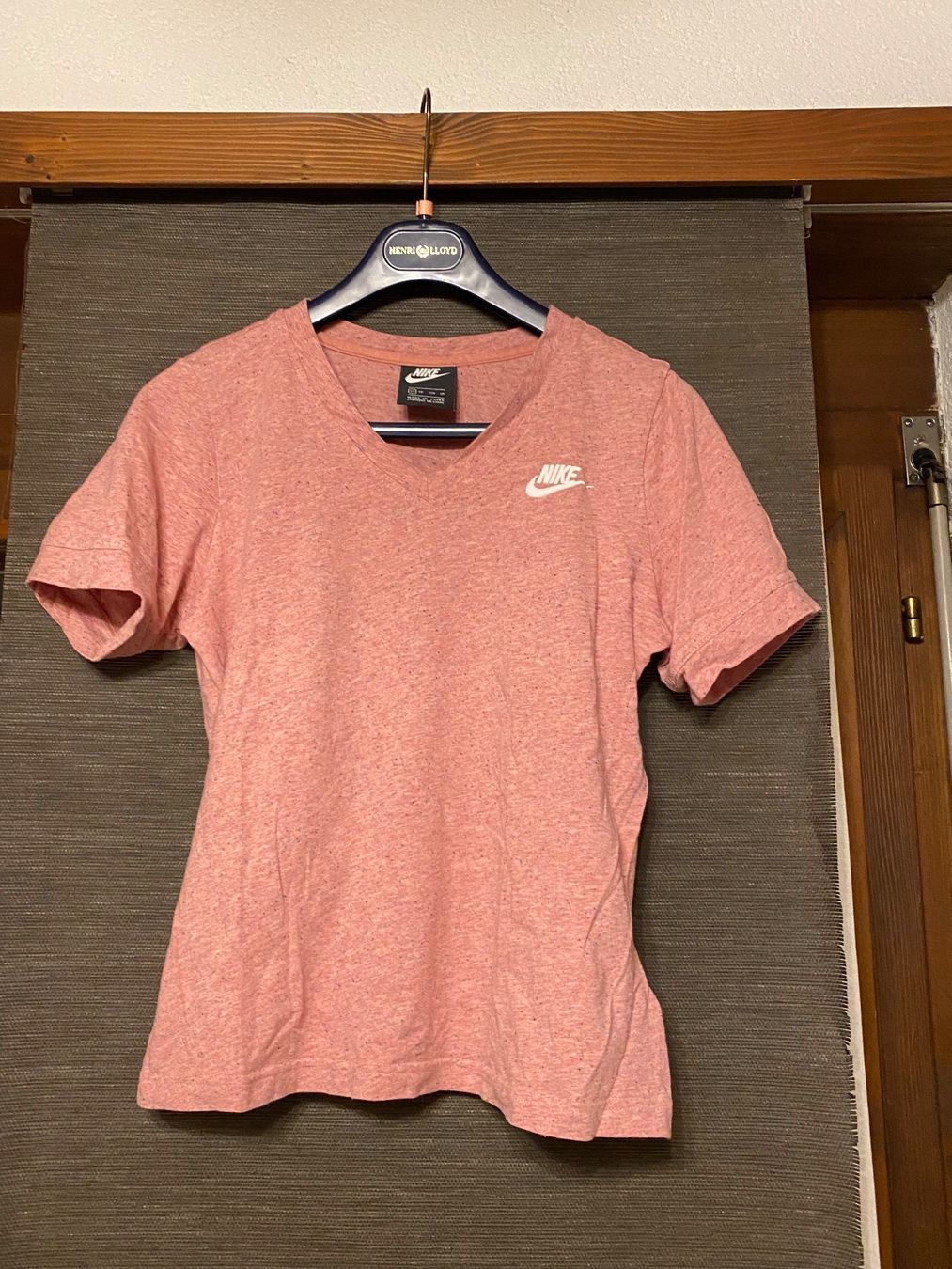 Nike T-shirt: Nike T-Shirt – Usato da Courgevaux venduto da wurg1