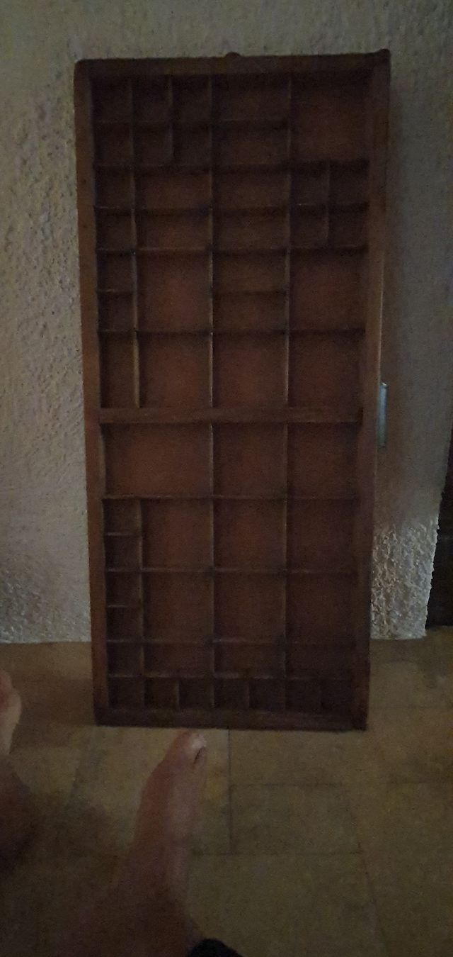 Articoli in legno: Setzkasten antik – Usato da Schönenberg venduto da gismogismo