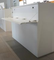 Hochwertiger Tresen aus Corian