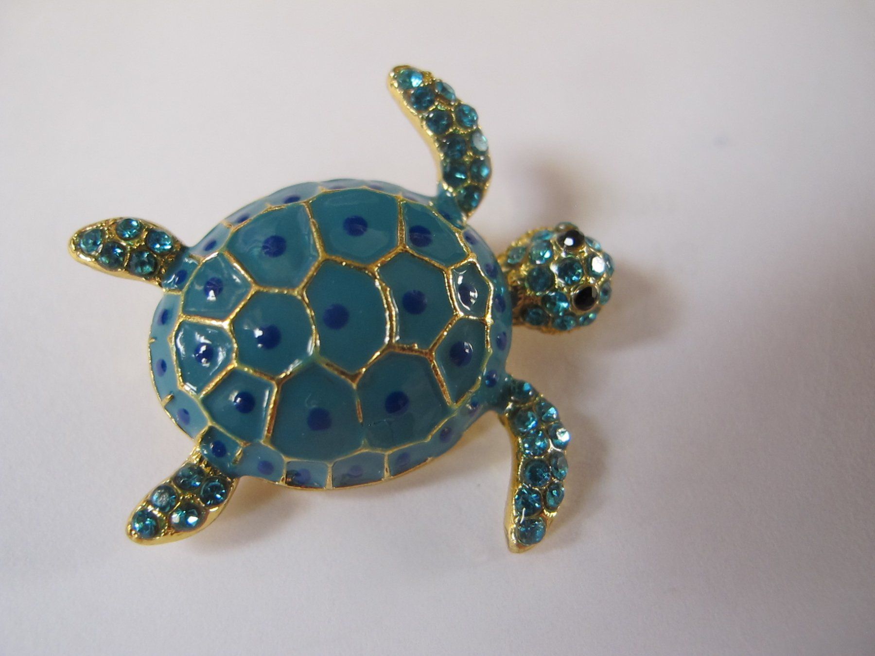 Spille & Fermagli: Blaue Schildkröten Brosche mit Strass, neuwertig! – Nuovo (secondo la descrizione) da Löhningen venduto da Chimae67