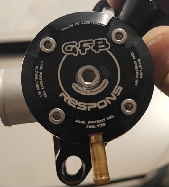 Subaru Toutes les pièces auto: GFB "Response" Blow-Off Valve – D'occasion à Himmelried par KTMsmc690