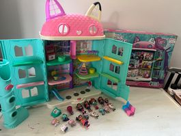 Gabby’s Dollhouse mit vielen Figuren & Zubehör