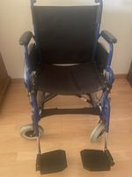 Sedia a Rotelle usata, pieghevole, con accessori.2 cuscini.