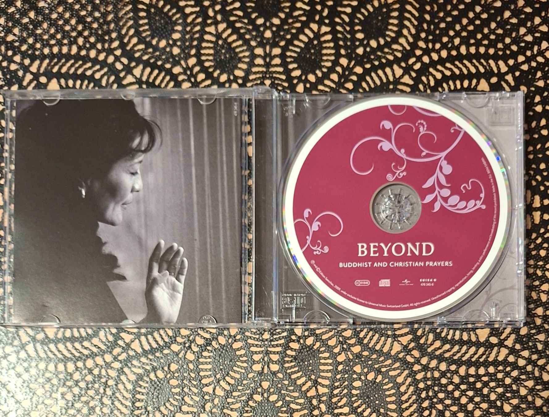 CD: Beyond & Tina Turner - Buddhist & Christian Prayers, CD 2009 – Usato da Schönenberg TG venduto da Gregolino76 2