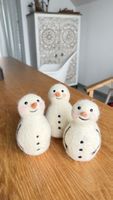 Handgefertigte Schneemänner aus Wolle – Weihnachtsdeko