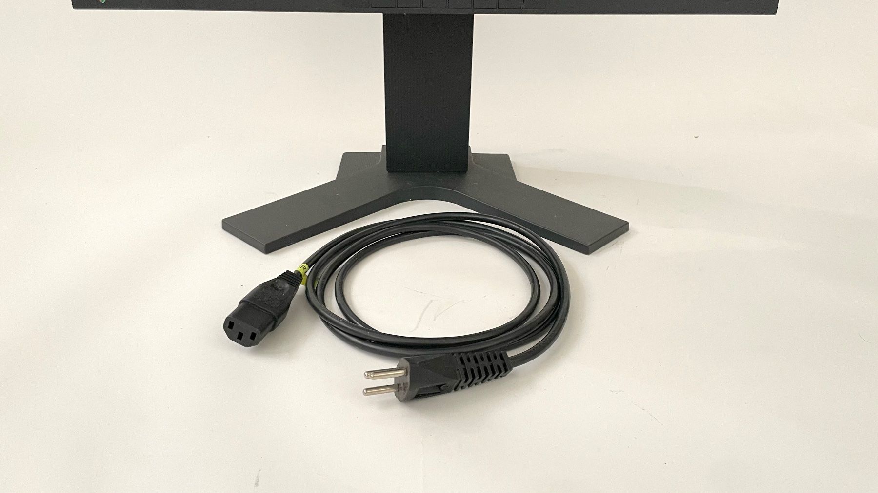 Eizo Monitore: Écran Eizo ColorEdge CG211 – Gebraucht aus Biel/Bienne von 1citron 2