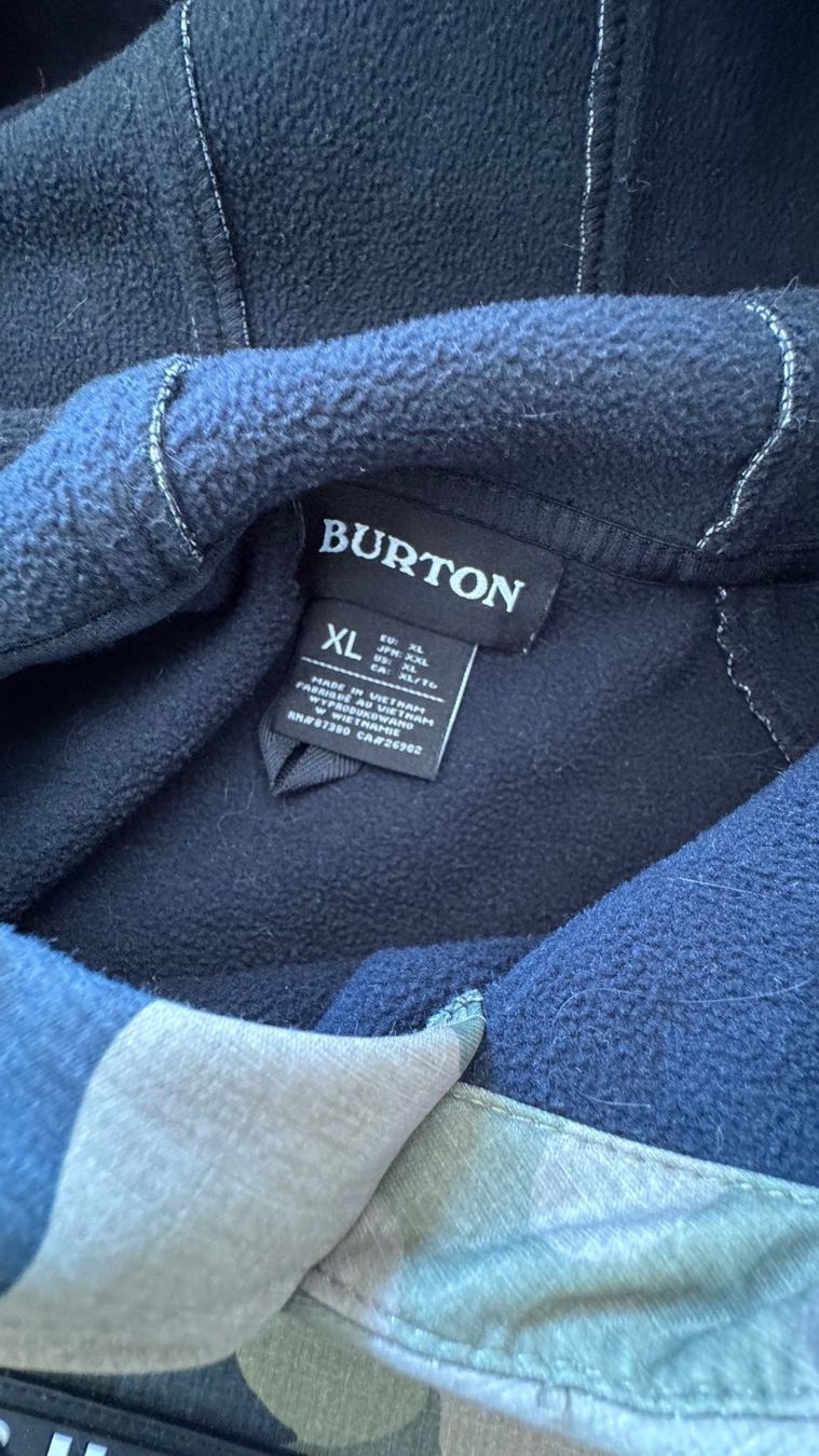 Burton Maglioni & Felpe: Burton Kapuzenpullover Snowboard Grösse XL Tarnfarben – Usato da Meiringen venduto da Jackwashere 4