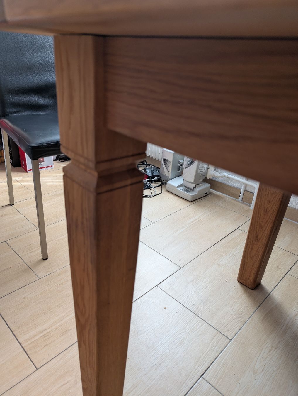 Tavoli: Eichenholz Tisch 2.Meter – Usato da Bern venduto da berneroberlaenderin 5