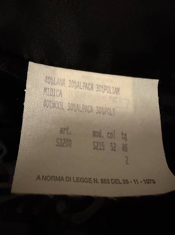 Cappotti: N 8 Wolle Mantel  – Usato da stgallen venduto da vino62 3