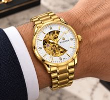Automatikuhr goldfarben mit Mond-Skeleton