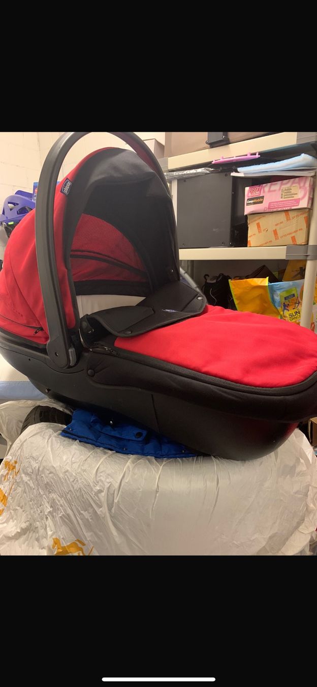 Chicco Carrozzine: Chicco Activ3 Kinderwagen – Usato da Zürich venduto da SS59 4