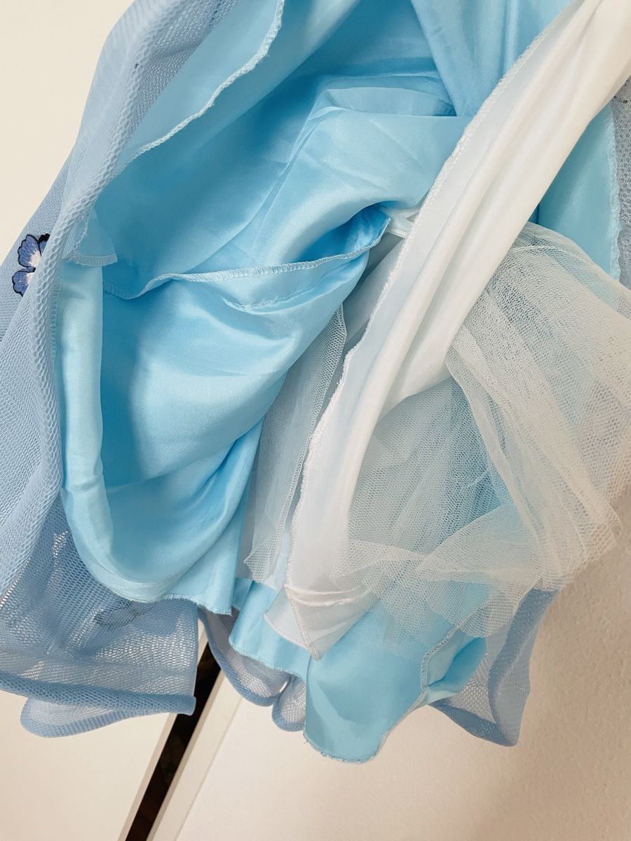 Costumes: Robe papillon, KPFASHIONSHOP, T S/36 – Neuf (Voir description) à Versoix par Pti-pois 4