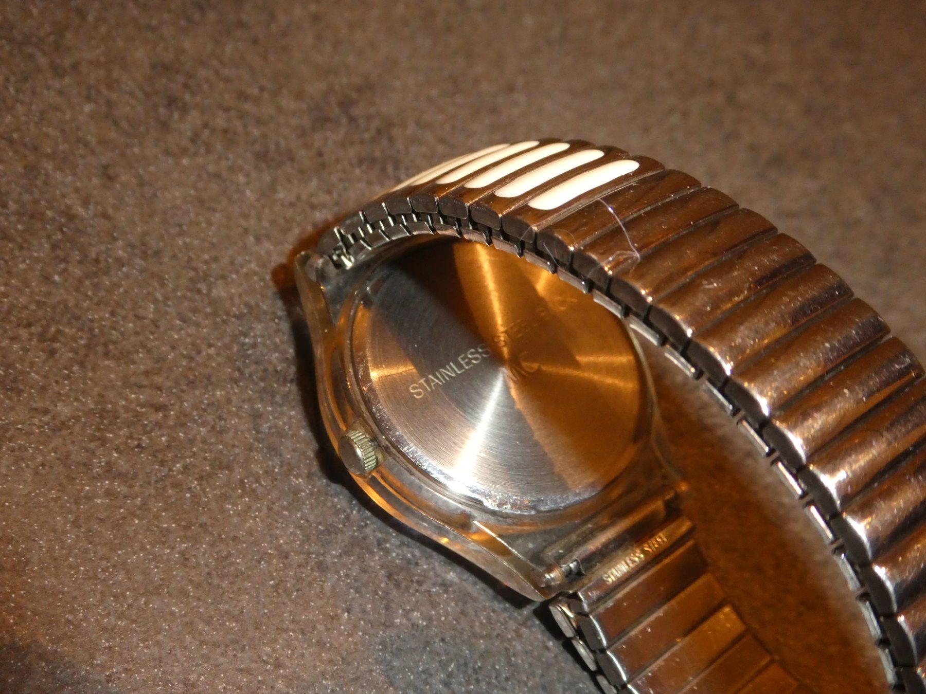 Orologi: Armbanduhr – Usato da Mels venduto da KOSL 2