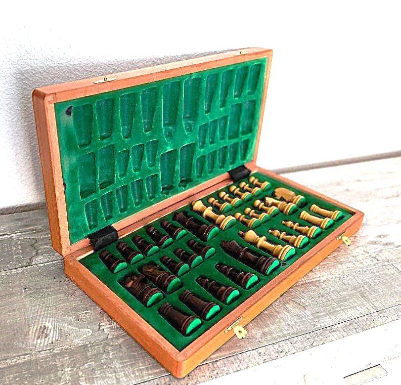 Spiele: Schachspiel Holz mit Koffer gut erhalten – Gebraucht aus Dielsdorf von SHOES_BY_SYLVI 2