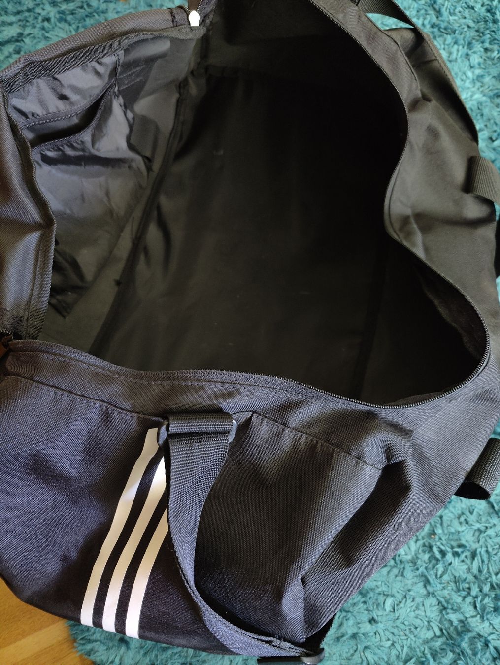 Adidas Taschen: Adidas Sporttasche XXL – Gebraucht aus Adliswil von tan_mpy7 3