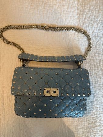 Valentino Ruckstud spike handtasche blau