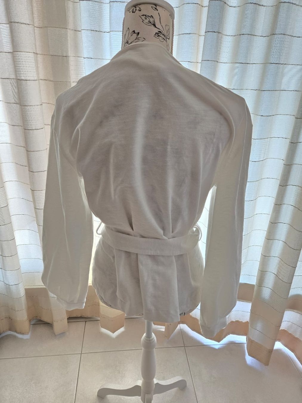 H&M Giacche: H&M Blazer in weiss Gr. S – Usato da Brunnen venduto da JJaime 2