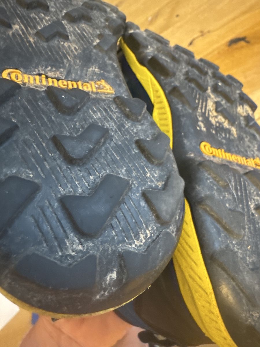 Adidas Herrenschuhe: Adidas Terrex Wanderschuhe 35 Gore-Tex blau gelb – Gebraucht aus Widen von Gaggeri 2