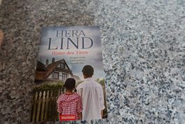 Hinter den Türen