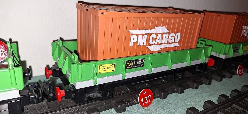 Playmobil Giocattoli: Playmobil 5258 RC Train Güterzug Starter-Set – Usato da Reinach BL venduto da Playmobilist 6