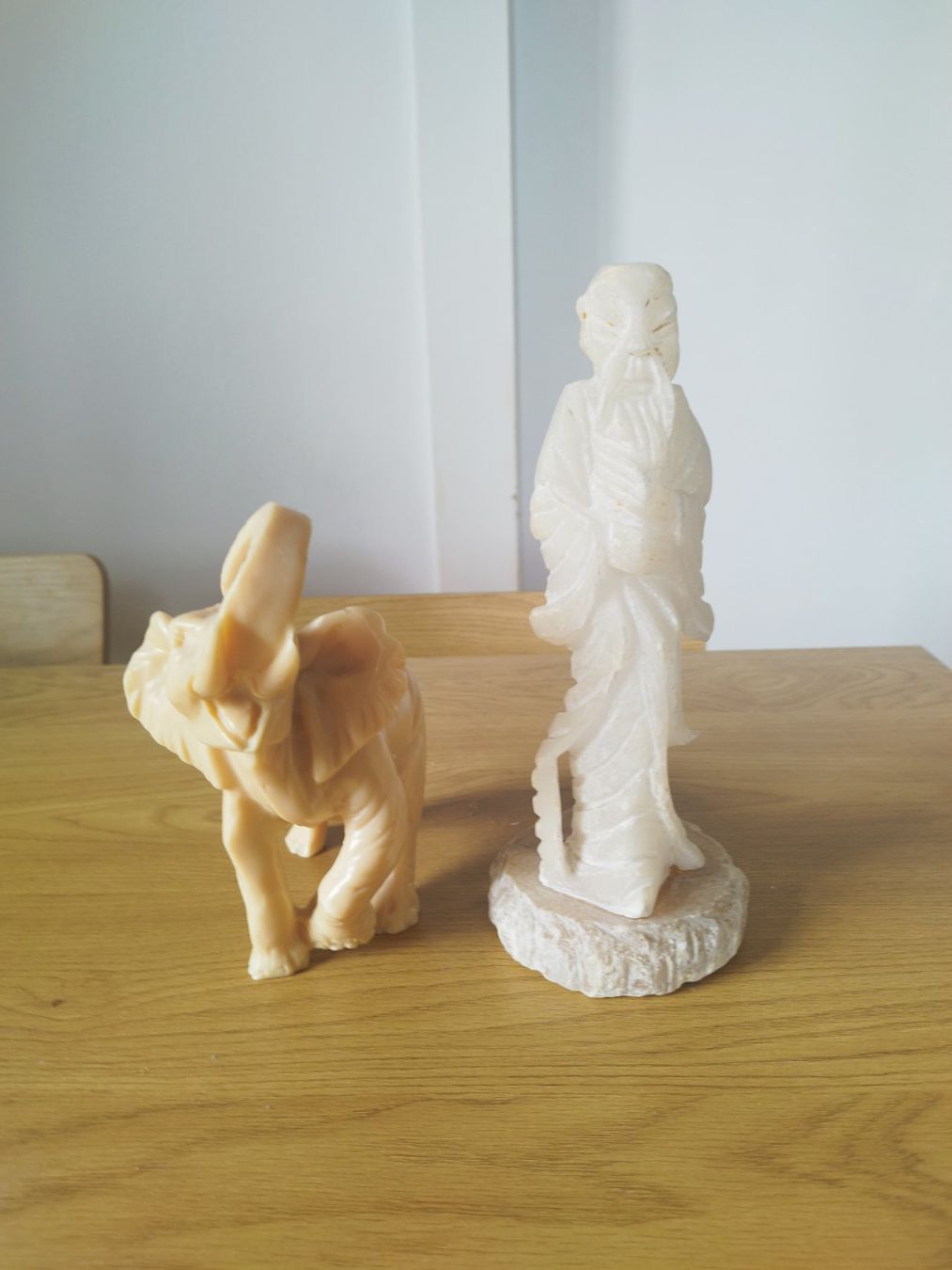 Figuren: 2 statuettes déco – Gebraucht aus Vallorbe von Leonidas1337