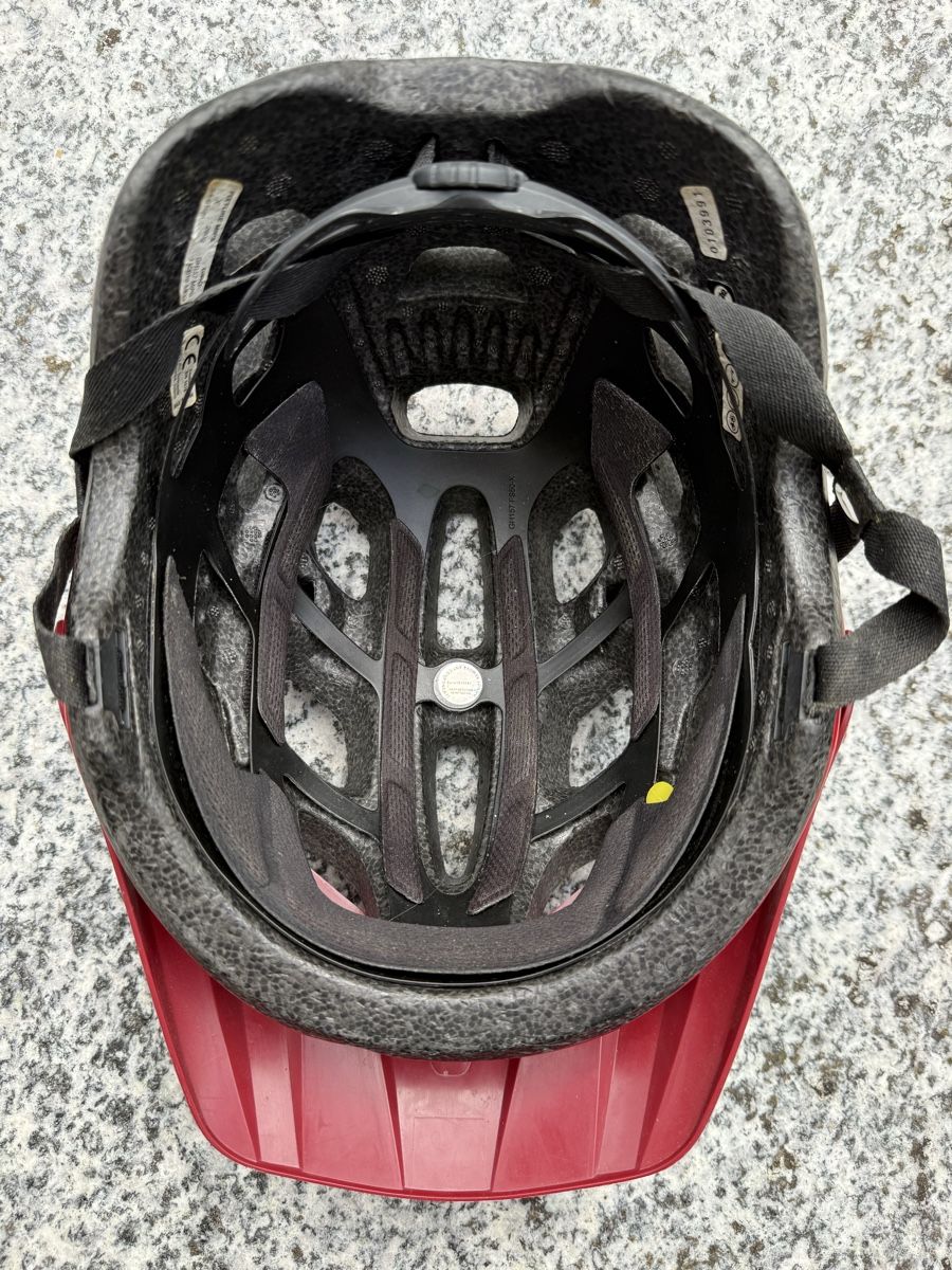 Giro Helme: Fahrradhelm Giro 54-61cm – Gebraucht aus Olsberg von cool4u 2