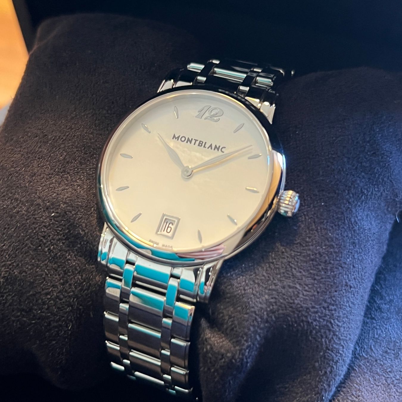Montblanc Orologi: Montblanc Star Classique MOP Dial Quartz Full Set 7246 – Usato da Carouge GE venduto da Watchaser 2