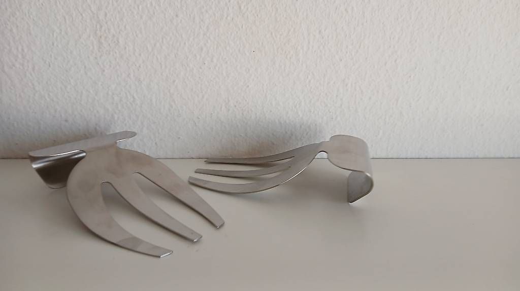 Set di posate: Salatbesteck Metall modernes Design – Usato da Greifensee venduto da Foxglove 1