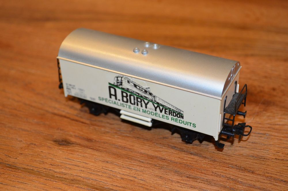 Wagon Marchandises Militaire WWII 105mm H0 1/87 - Modèle Peint - Pour Train Miniature, Diorama