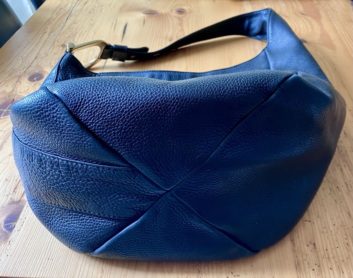 Gucci Borse da donna: Gucci Lederbeutel mit Metallornament – Usato da Triesen venduto da Einstein011 5