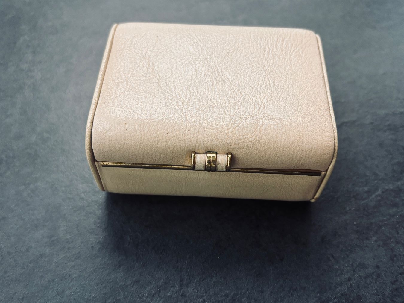 Cassapanche: Vintage Schmuckschatulle – Usato da Basel venduto da NellyBotti 1