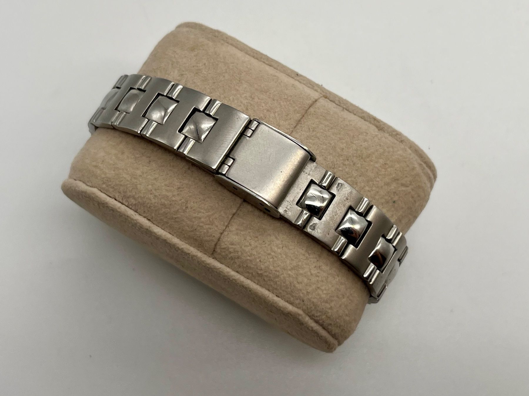Orologi: Performer Damenuhr Quarz mit Datum – Usato da Aarau venduto da VelEis_Watches 2
