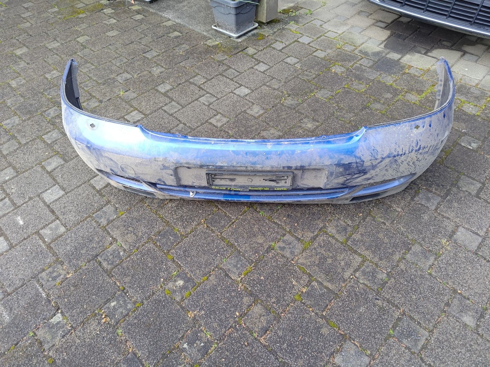 Opel Tutti pezzi di ricambio auto: Opel Astra G Coupe Stossstangen – Difettoso da Niederbipp venduto da doemu.exe