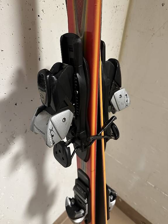 Skis: Ski – Gebraucht aus Basel von danylo_tustanovskyi 2